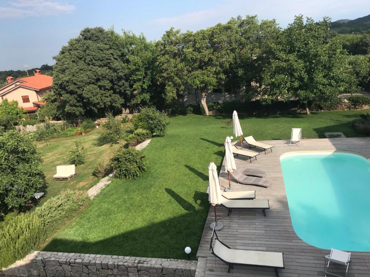 B&B Sgonico Bagian luar foto